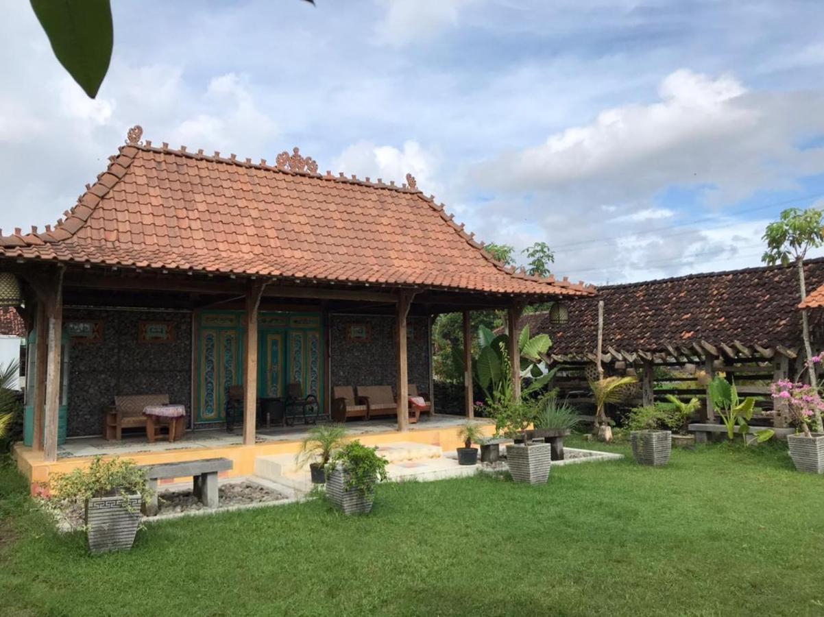Legiyem Homestay Yogyakarta Exterior foto